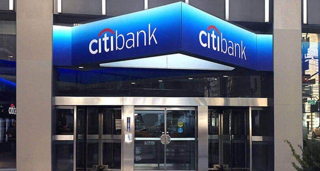 банк ст трейд